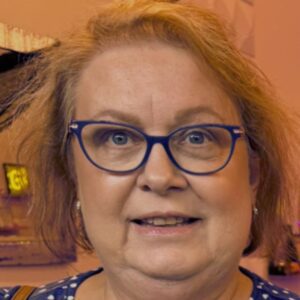 Mary Ann is the creator of The Frugal Nook and My Tasteful Threads
